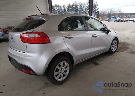 2013 Kia Rio Lx z USA, uszkodzony, nr VIN KNADM5A3XD6139354